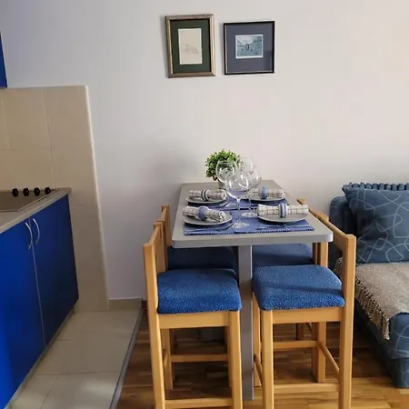 Terra Apartment *