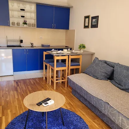 Terra Apartment *